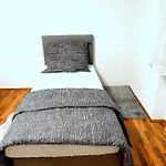 Apartmán Arbeiter- Und Gruppenwohnung Mit Parkplatz, Kueche, Wlan, 1-5 Personen - Schwaebisch Hall Michelbach an Der Bilz