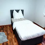Arbeiter- Und Gruppenwohnung Mit Parkplatz, Kueche, Wlan, 1-5 Personen - Schwaebisch Hall * Michelbach an Der Bilz