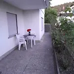 Apartmán Arbeiter- Und Gruppenwohnung Mit Parkplatz, Kueche, Wlan, 1-5 Personen - Schwaebisch Hall