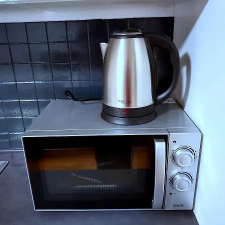 Mit Parkplatz Und Kueche Fuer 1 Bis 5 Personen