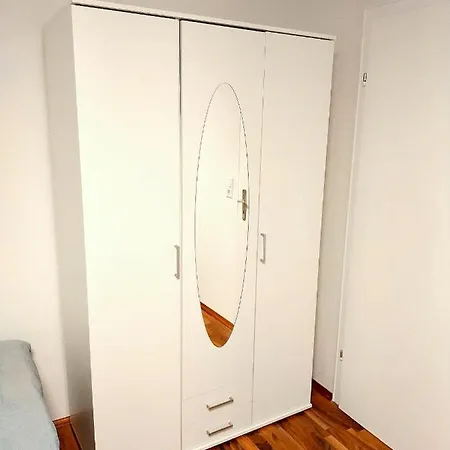 Arbeiter- Und Gruppenwohnung Mit Parkplatz, Kueche, Wlan, 1-5 Personen - Schwaebisch Hall * Michelbach an Der Bilz
