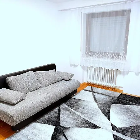 Lejlighed Arbeiter- Und Gruppenwohnung Mit Parkplatz, Kueche, Wlan, 1-5 Personen - Schwaebisch Hall
