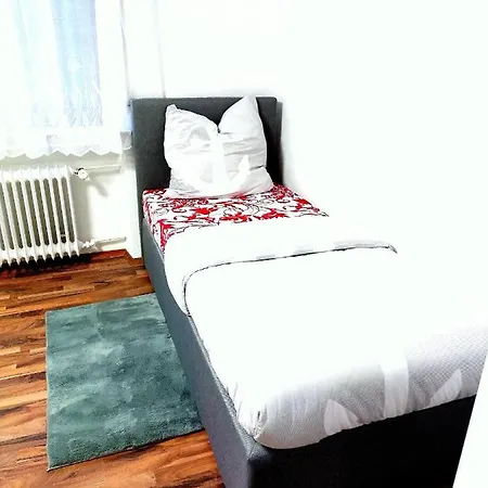 Arbeiter- Und Gruppenwohnung Mit Parkplatz, Kueche, Wlan, 1-5 Personen - Schwaebisch Hall Michelbach an Der Bilz